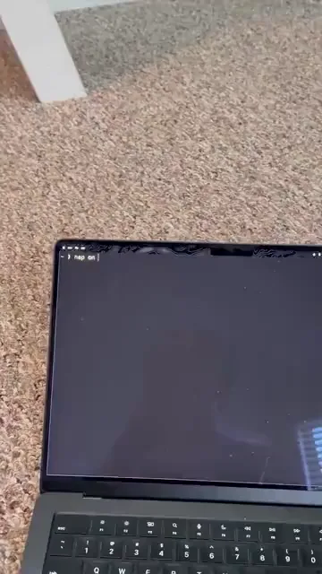 nap casting a mac display to a wall monitor